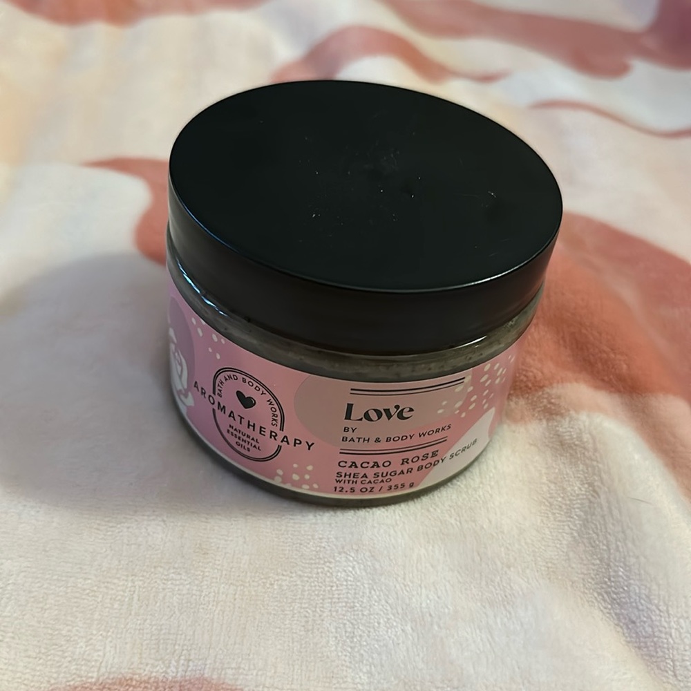 Bath & Body Works Aromatherapy Love Cacao Rose Shea Sugar Body Scrub